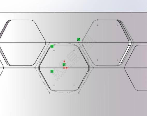 六边形包裹的笔筒怎么用SolidWorks画